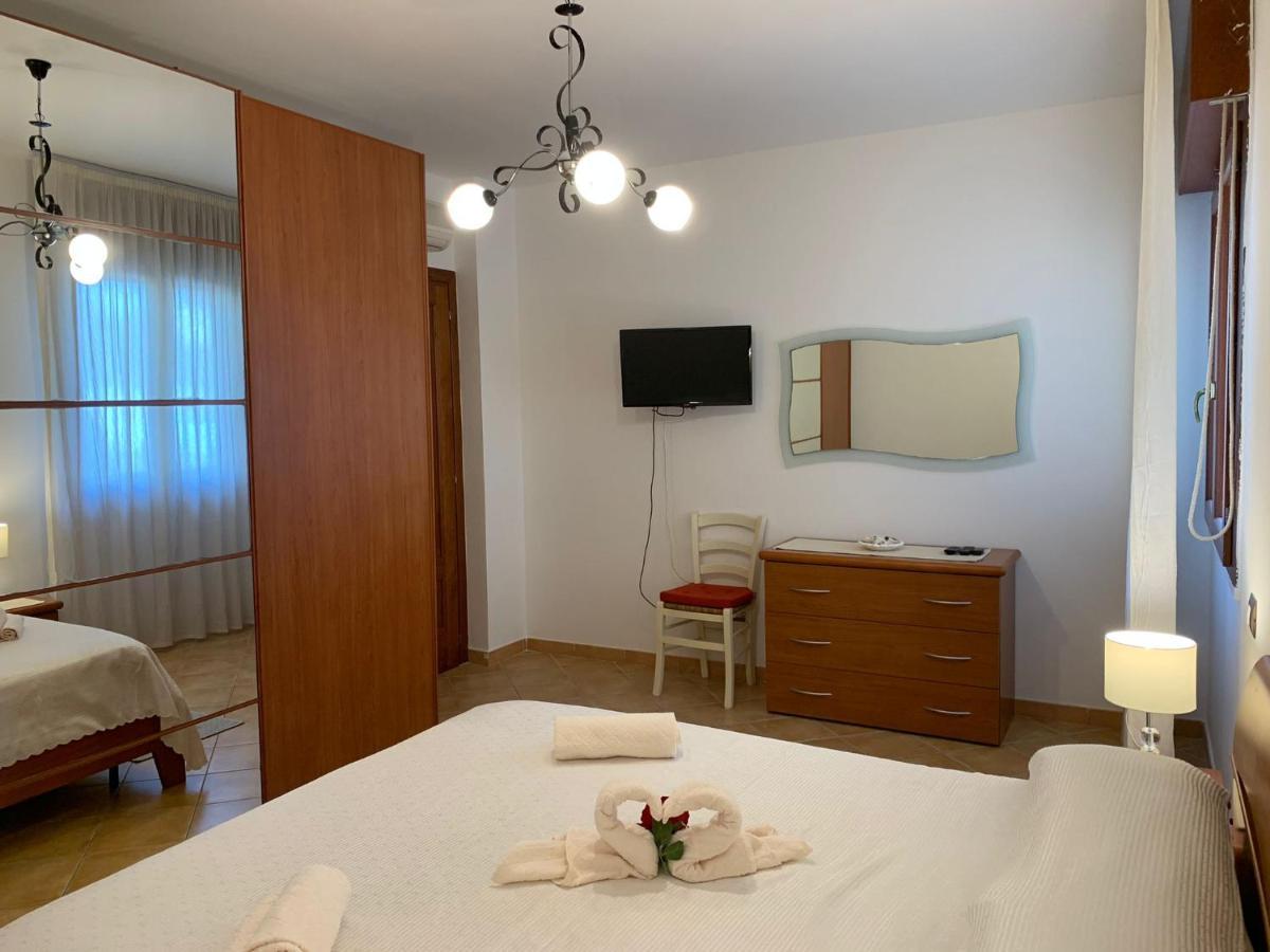 Casa Elisa Appartement Decimomannu Buitenkant foto
